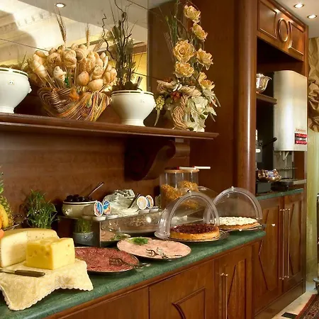 Hotel Lh Andreotti 3*