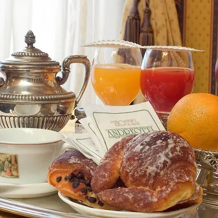 Hotel Lh Andreotti 3*