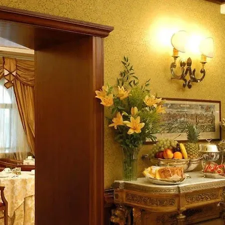 Hotel Lh Andreotti