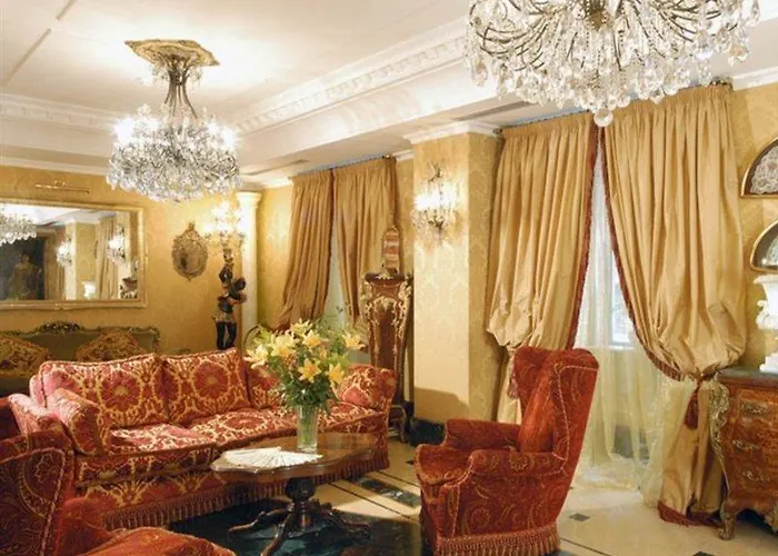 Lh Andreotti ホテル