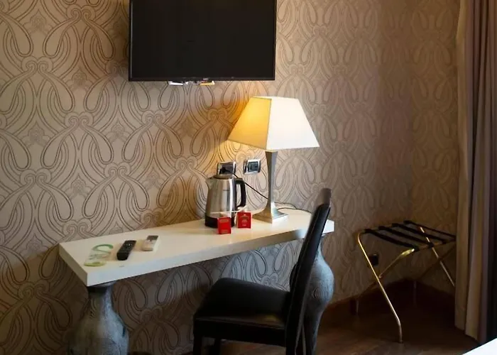 ホテル Lh Andreotti