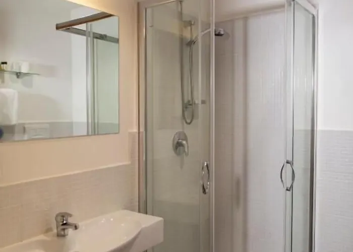 Lh Andreotti ホテル ローマ