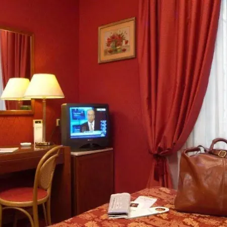 Lh Andreotti فندق روما